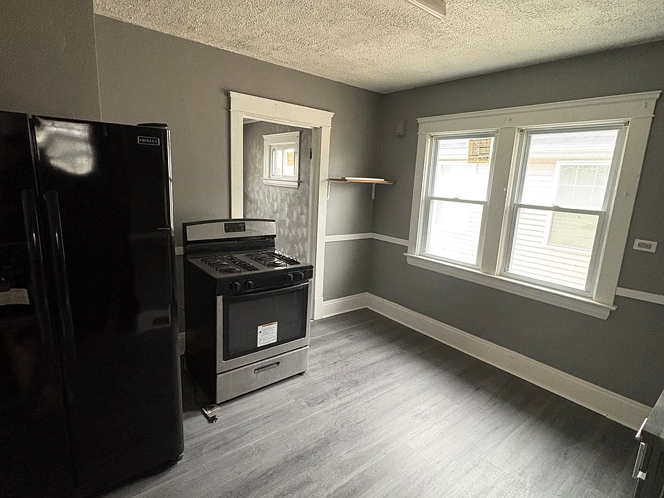 1st image of 11409 Lardet Ave