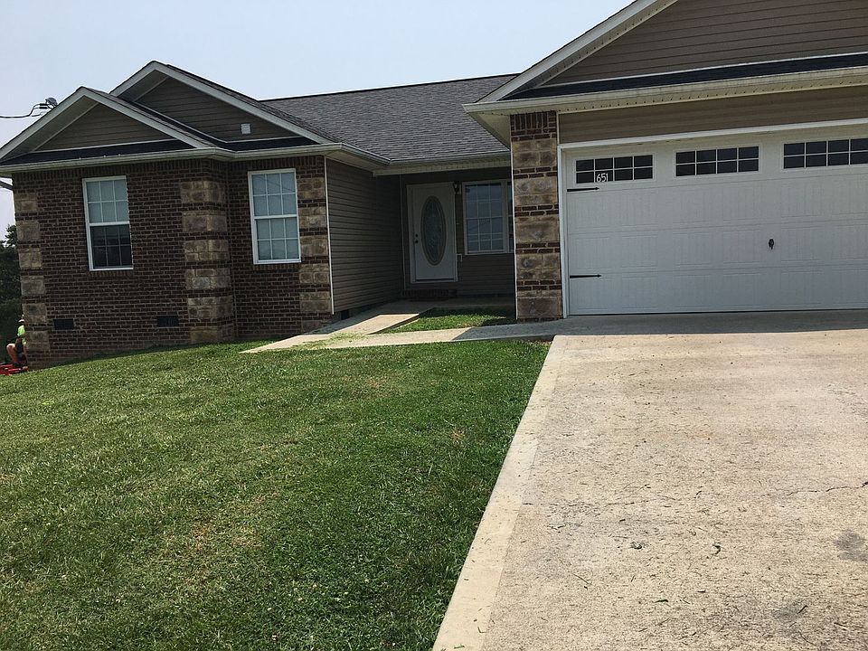 1st image of 651 Privet Dr