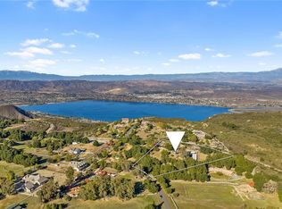 17705 Rodeo Rd, Lake Elsinore, CA 92530