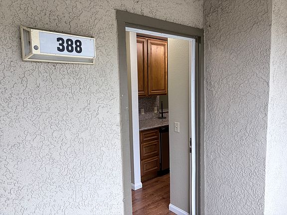 5th image of 715 Heath Ct APT 388