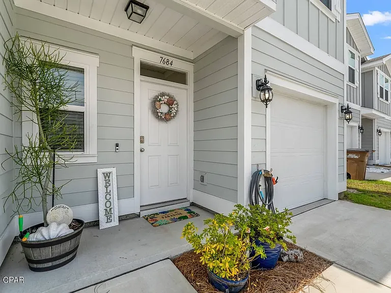 7684 Shadow Lake Dr — Photo 2