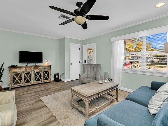 3rd image of 71 Tulane Rd