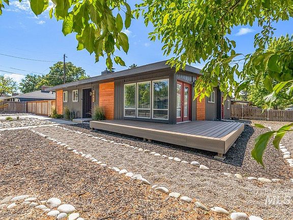 5th image of 4301 W Camas St