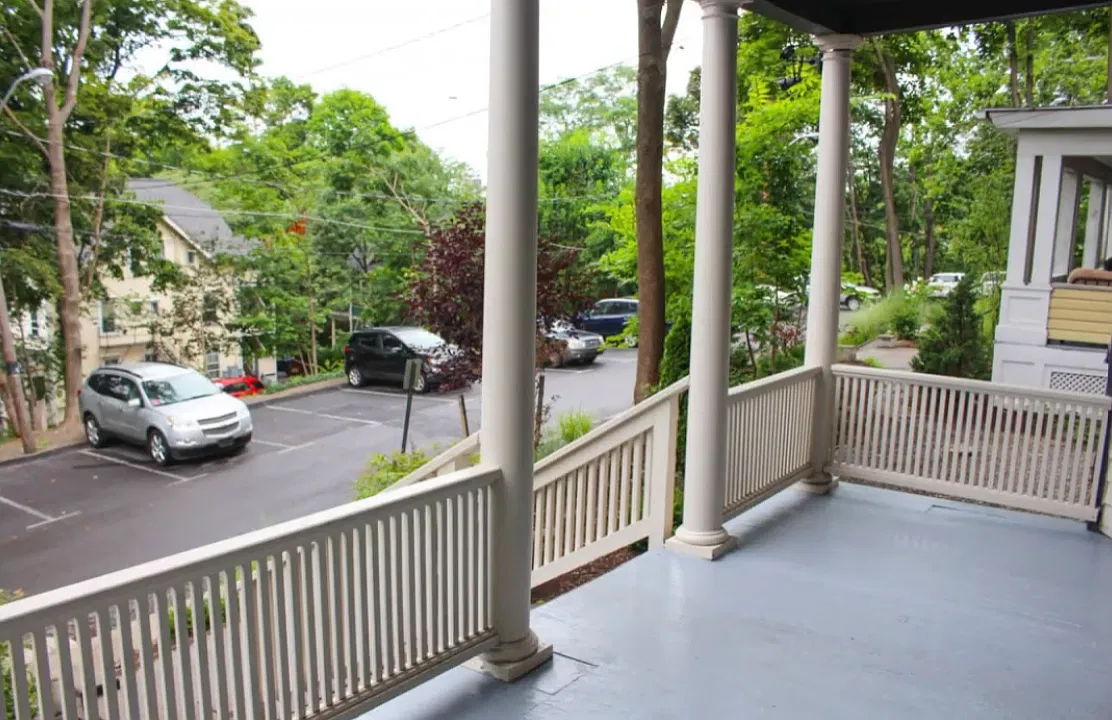 109 Dewitt Place - 5 — Photo 3