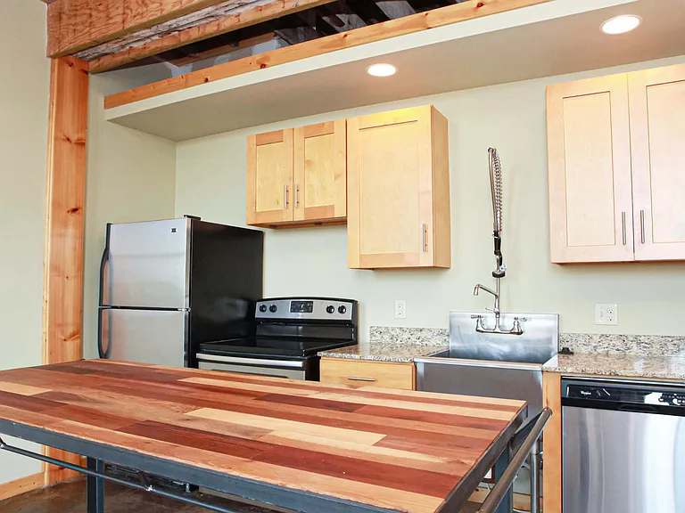 724 S Main Ave #23 — Photo 19