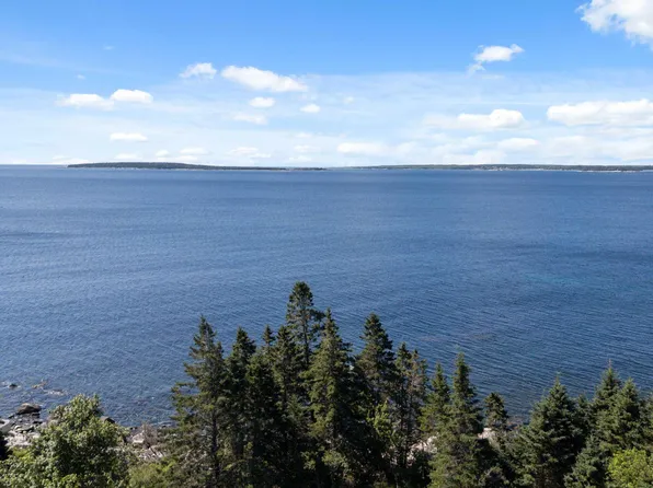 6951 Highway 3, Hunts Pt, NS B0T 1G0