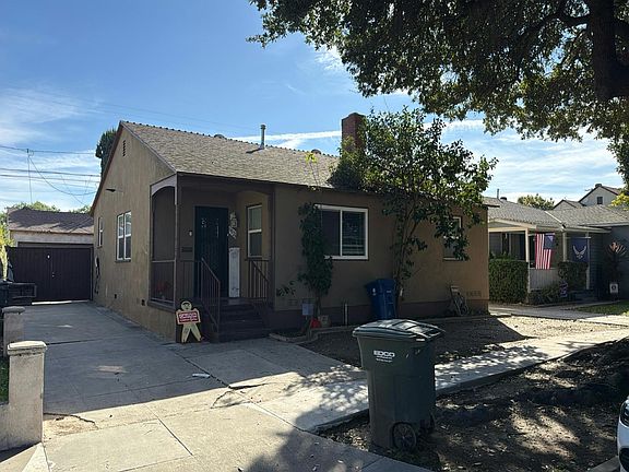 3rd image of 6026 Castana Ave