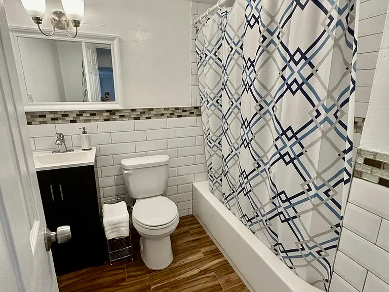 183 Manor Pkwy — Photo 15
