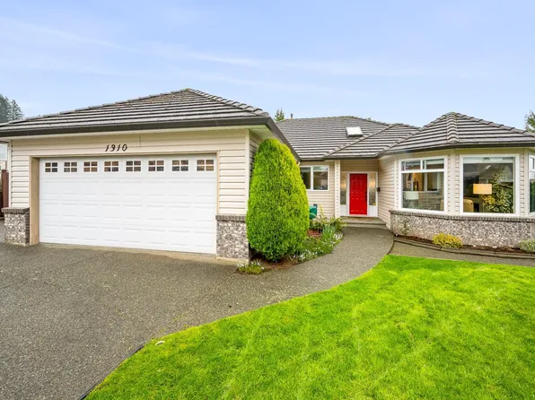 1310 Pheasant Pl, Courtenay, BC V9N 8N2