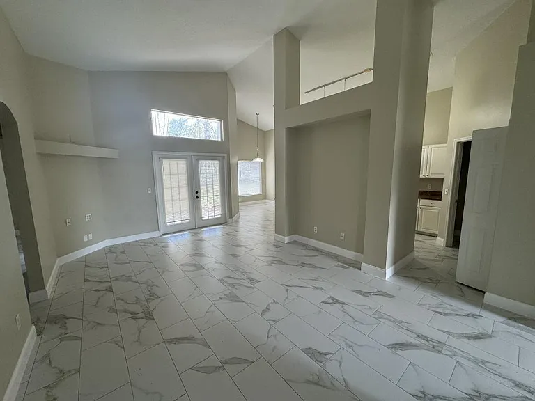2347 Blake Way — Photo 9