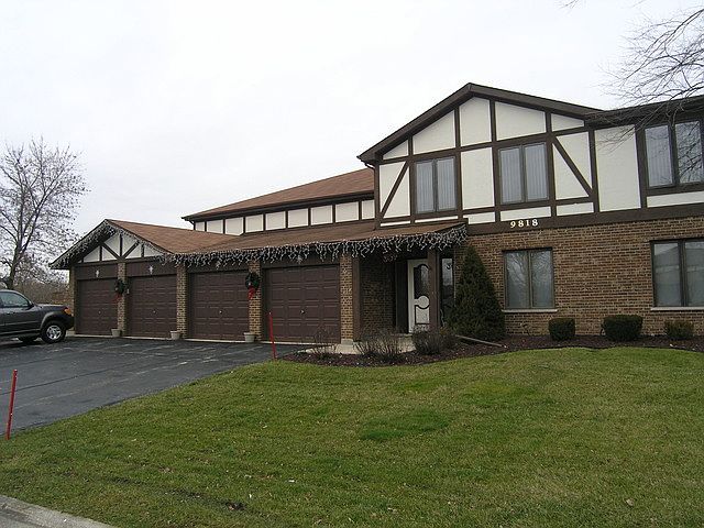 1st image of 9818 Mill Dr W