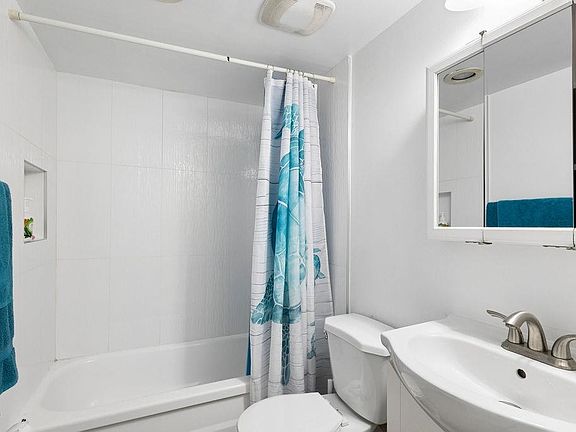 2nd image of 36 E 14th Ave #106