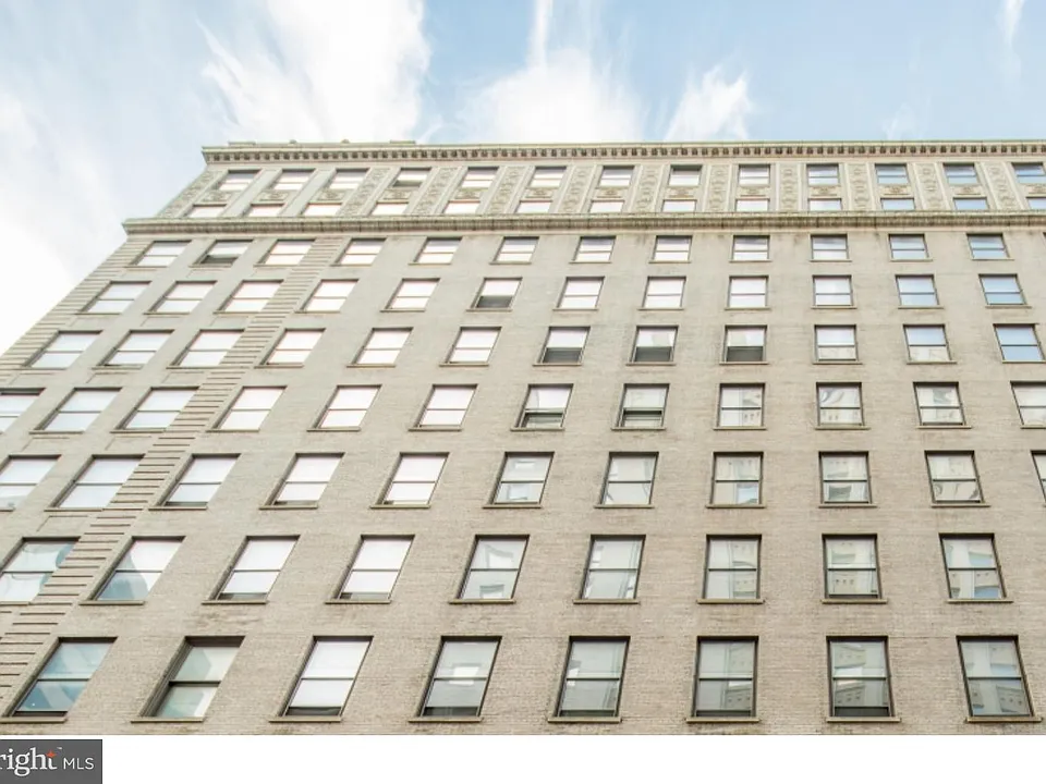 1600-1 Walnut St #1105