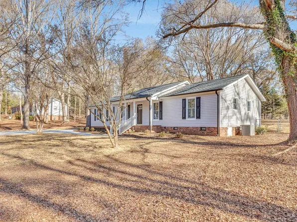 901 Standing Springs Rd, Greenville, SC 29605