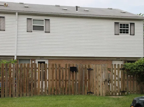 2256 Perkins Ct, Columbus, OH 43229