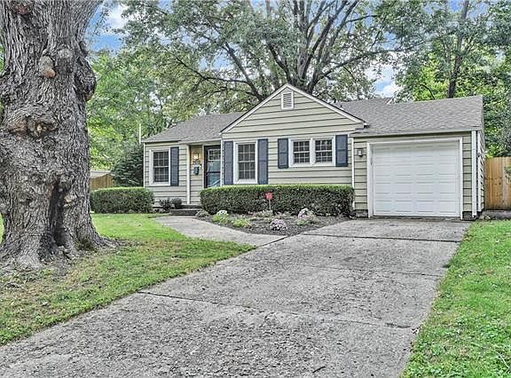 2nd image of 7612 McGee St