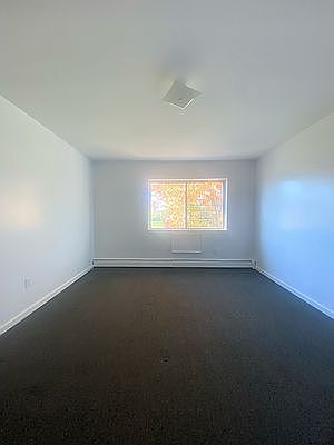 2nd image of 2159 Belmont Ave APT 3