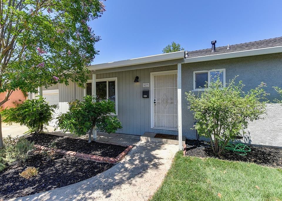1st image of 629 Sonoma Ave