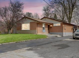 5 Hadrina St, Brampton, ON L6X2J5