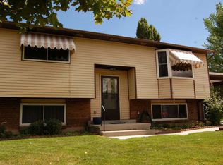 5641 S China Clay Dr, Kearns, UT 84118