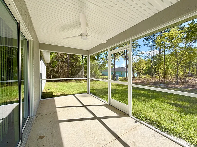 210 Oak Ln — Photo 29