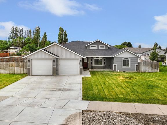2nd image of 101 River View Dr