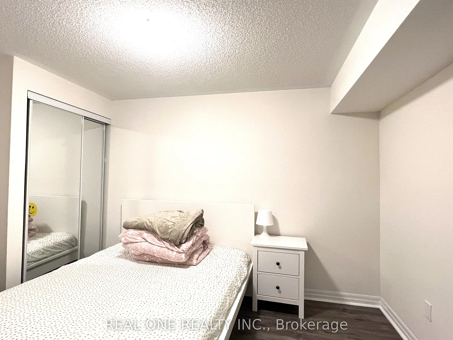 2 bed, $1,800 — Photo 4