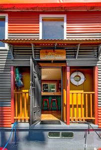 1080 W Ewing Place #A-3, Seattle, WA, 98119