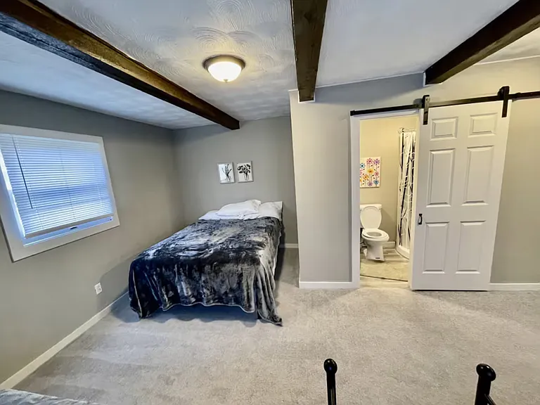 1021 Keokuk St #1 — Photo 8