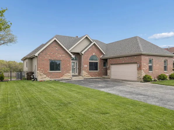 625 Merganser Ln, Peotone, IL 60468