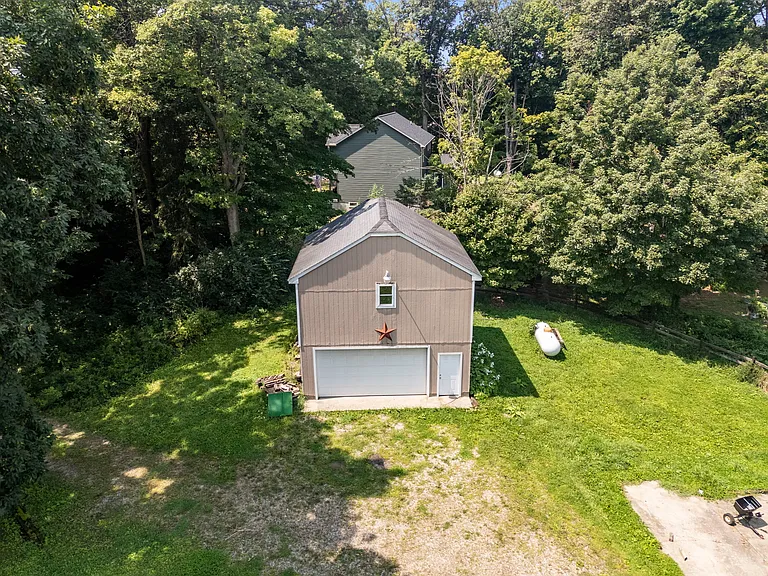 8390 Benson Rd NW — Photo 66