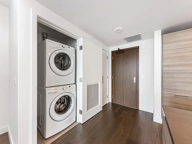 718 Long Bridge St #422-1 — Photo 14