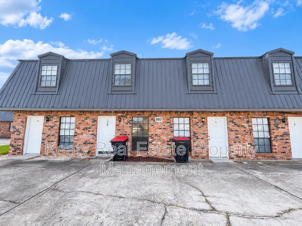 103 Country Ln APT B, Lafayette, LA 70508