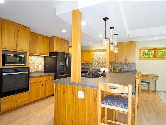 4th image of 4681 Goodland Park Road