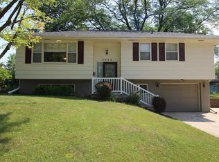 3902 Redbud Rd NE, Cedar Rapids, IA 52402
