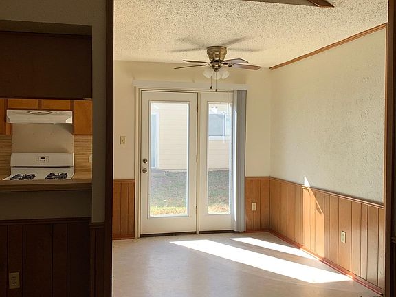 3rd image of 2207 Hrbacek St Unit A