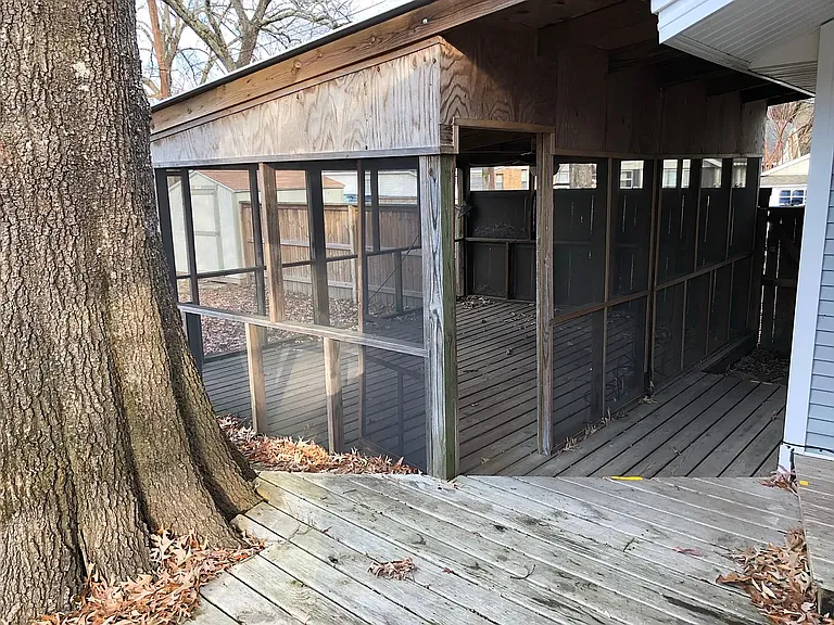 5114 Cantrell Rd — Photo 3
