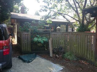 4617 SW Maple Way, Seattle, WA 98136