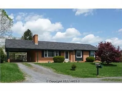 121 Montvue Ave photo 1