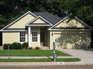 143 Rebecca Pines Dr NW, Madison, AL 35758