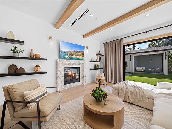 3rd image of 4765 Lemona Ave