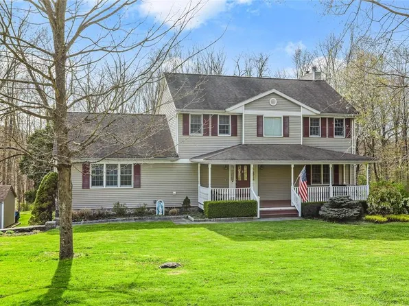 20 Lakeview Road, Carmel, NY 10512