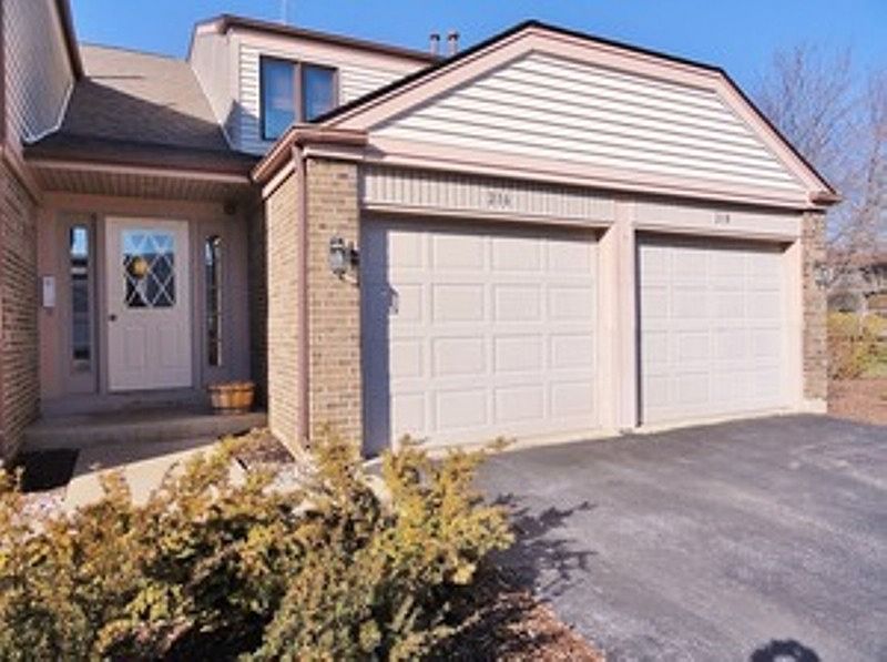1st image of 216 Benham Ct