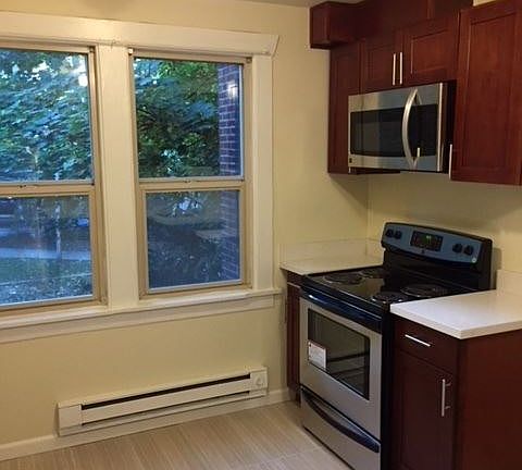 2nd image of 526 Belmont Ave E APT 201