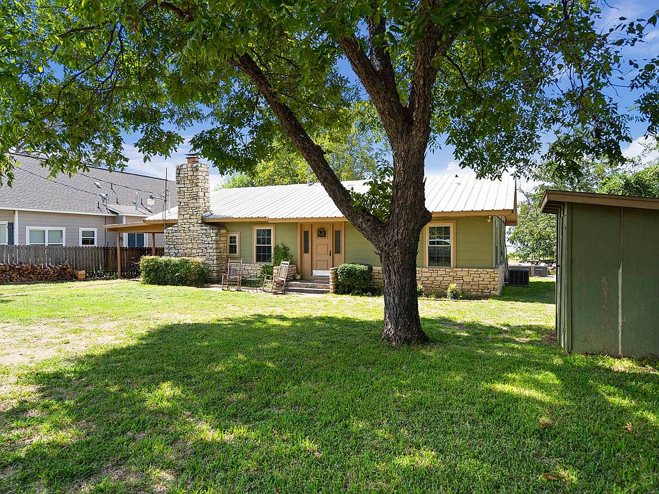 1st image of 505 Lakewood Drive