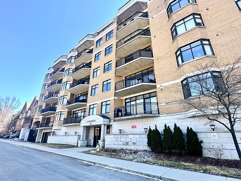 1st image of 260 Besserer St #Penthouse 2