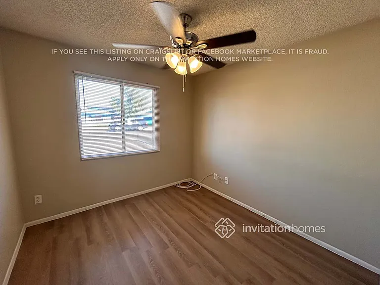 6731 W Denton Ln — Photo 14