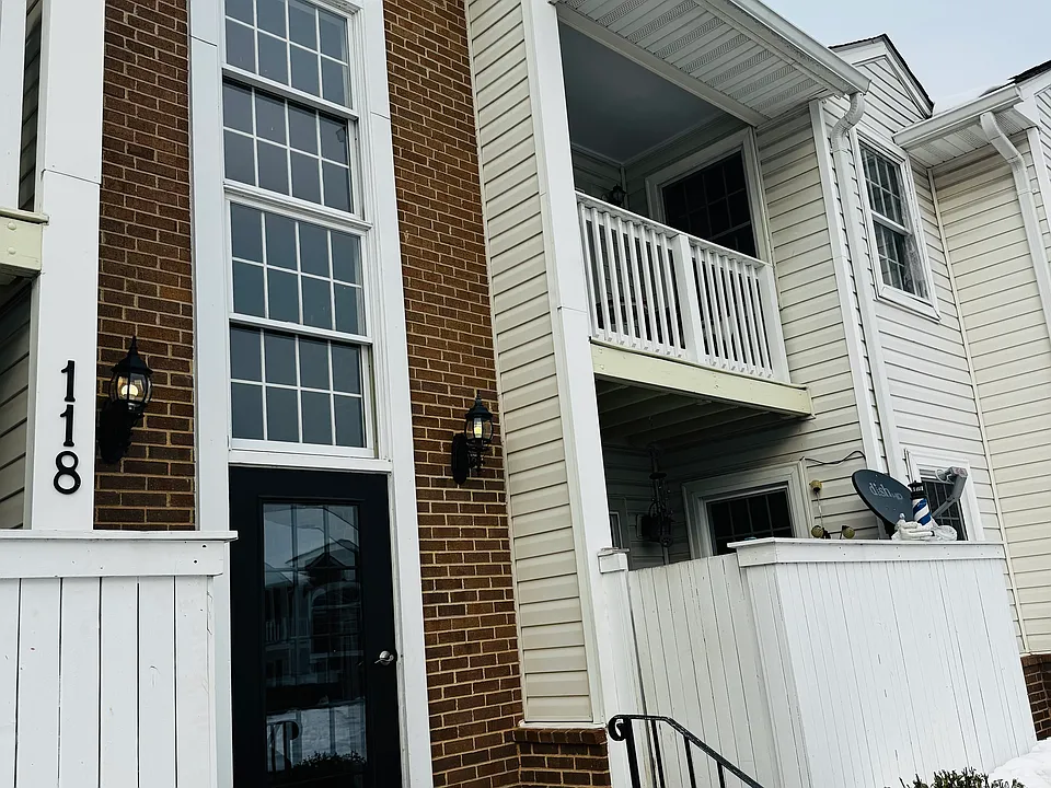 118 Westwick Ct #3