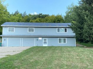 14088 Jonathan Carver Pkwy, Carver, MN 55315