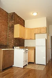 Rented by Tower Brokerage